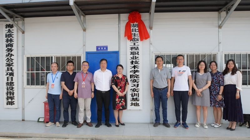 1622683907756493.jpg 10000000000000.jpg