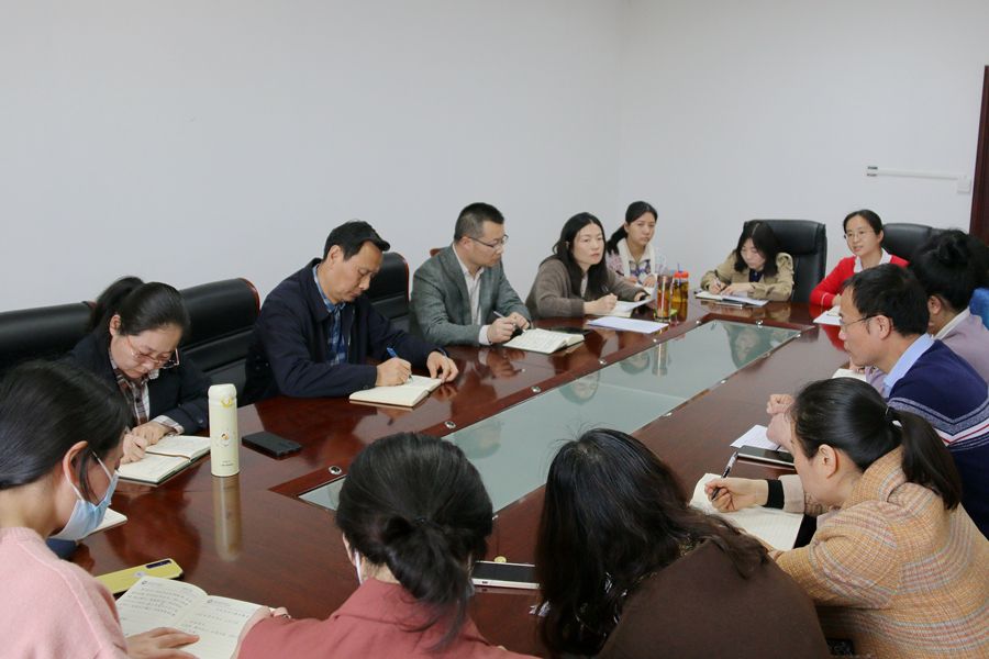 1678442100441511.jpg 肖書記現(xiàn)場(chǎng)辦公2.jpg