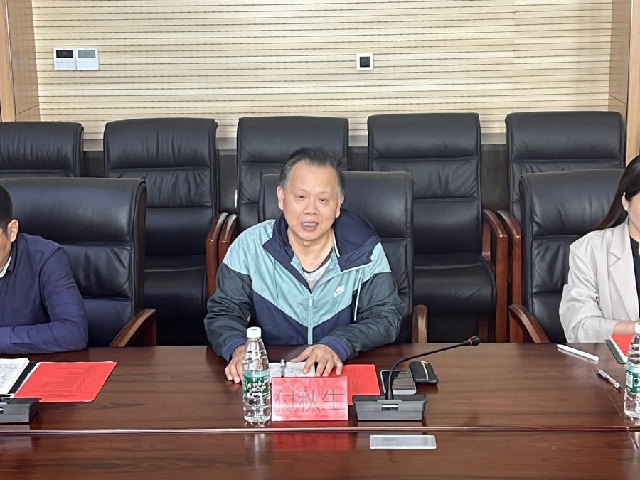 對標雙高 學校成立首個協(xié)同技術創(chuàng)新中心照片（7）.JPG